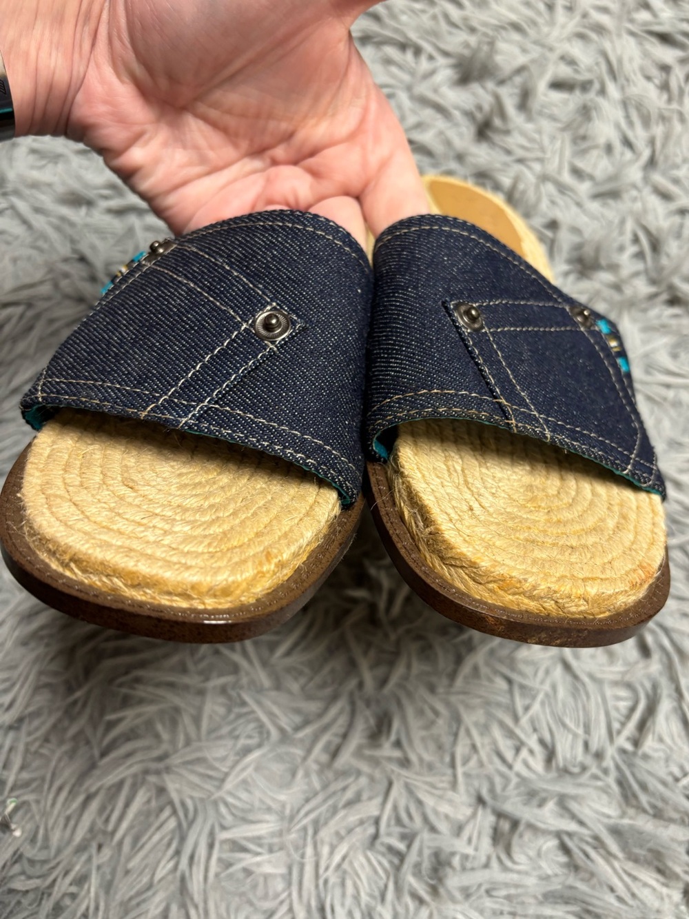Lizflex by Liz Claiborne “Oceania” Denim Slide Sandals - Picture 9 of 15